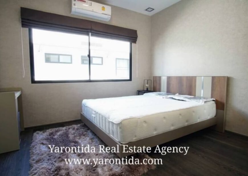 For rent VIVE Bangna km7 renting 90,000 baht/month